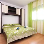 Two-bedroom In Zatoglav Apartamento *