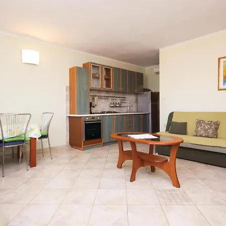 Two-bedroom In Zatoglav