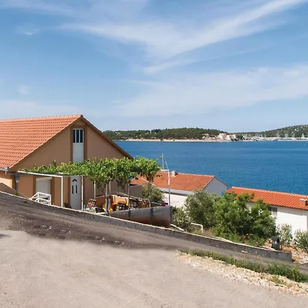 Two-bedroom In Zatoglav * Podglavica