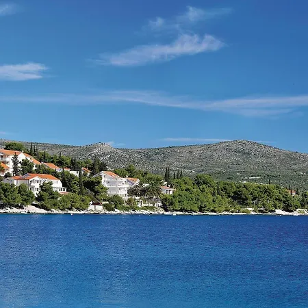 Two-bedroom In Zatoglav *