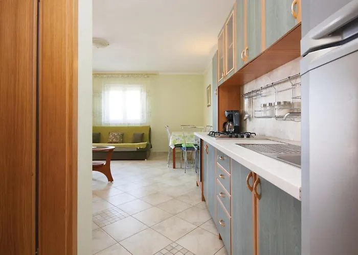 Apartment Two-bedroom In Zatoglav Podglavica